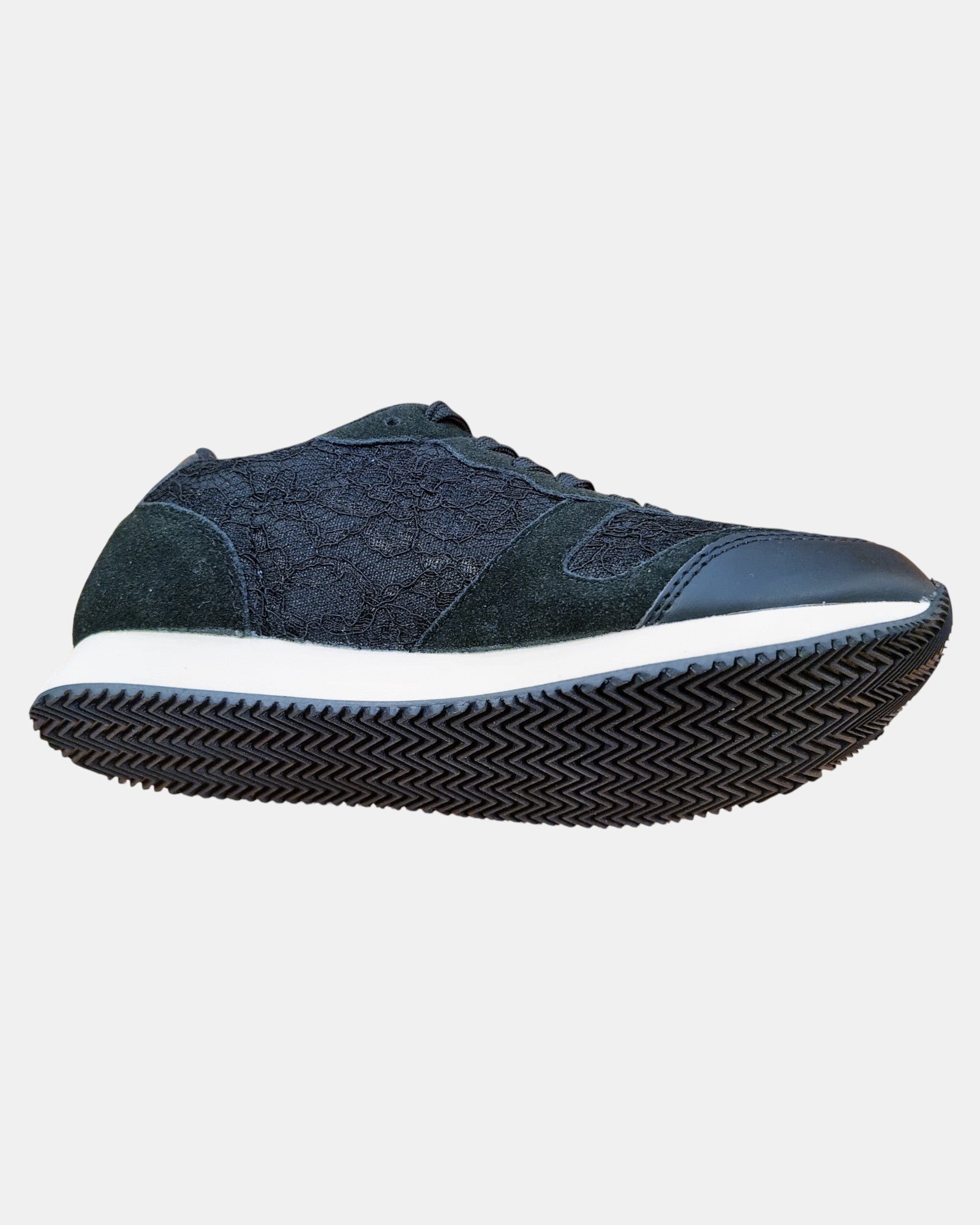 Trussardi, sneakers donna in pelle scamosciata e pizzo floreale