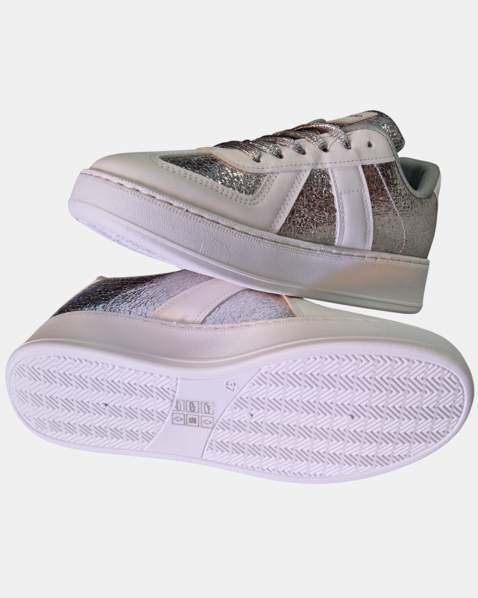 Pierre Cardin sneakers donna court sytle art. 80762 in argento o oro